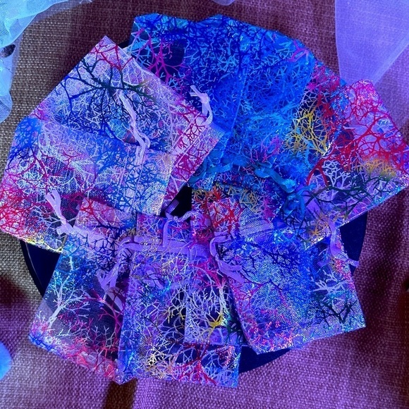 9 Piece Jewelry Mini Bags Holographic Appx 3x3 - Picture 1 of 6